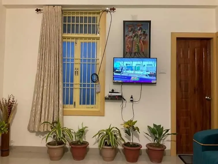 R.H.S Villa Varanasi 0*,  Indien